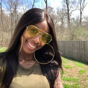 Meet your Posher, Raiven